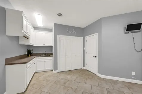 1910 Fox Trot Circle Richmond TX 77406