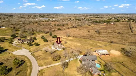 1910 Fox Trot Circle Richmond TX 77406