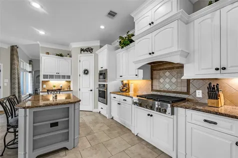 1910 Fox Trot Circle Richmond TX 77406