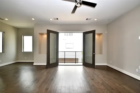 1146 Wycliffe Drive Houston TX 77043