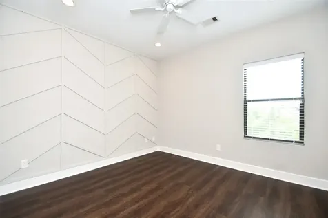 1146 Wycliffe Drive Houston TX 77043
