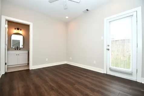 1146 Wycliffe Drive Houston TX 77043
