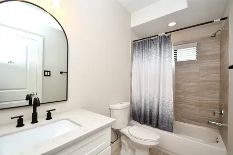 1146 Wycliffe Drive Houston TX 77043