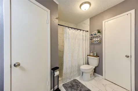814 County Road 3141 E Cleveland TX 77327