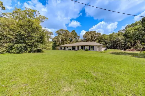 814 County Road 3141 E Cleveland TX 77327