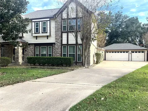 7510 Creek Glen Drive Houston TX 77095