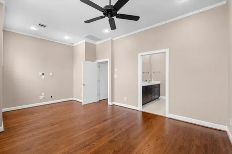 3115 Leeland Street Houston TX 77003