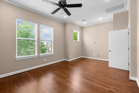 3115 Leeland Street Houston TX 77003