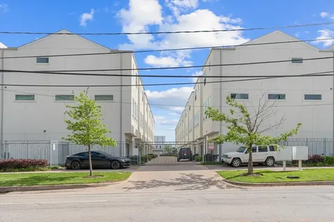 3115 Leeland Street Houston TX 77003