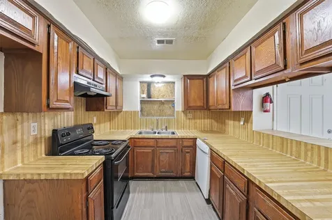 12251 W Village Drive A Houston TX 77039