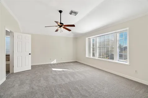 4527 Fox Run Street Pearland TX 77584