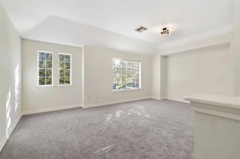 4527 Fox Run Street Pearland TX 77584