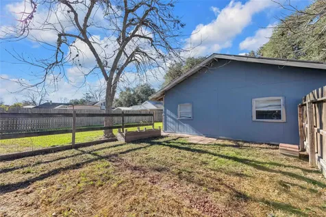 611 S Franklin Street La Grange TX 78945