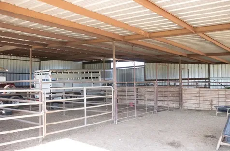 8652 State Highway 111 E Yoakum TX 77995