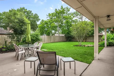 1735 Les Talley Drive El Lago TX 77586