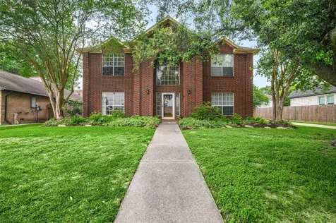 1735 Les Talley Drive El Lago TX 77586