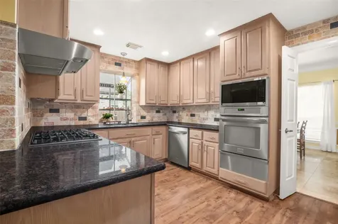 1735 Les Talley Drive El Lago TX 77586