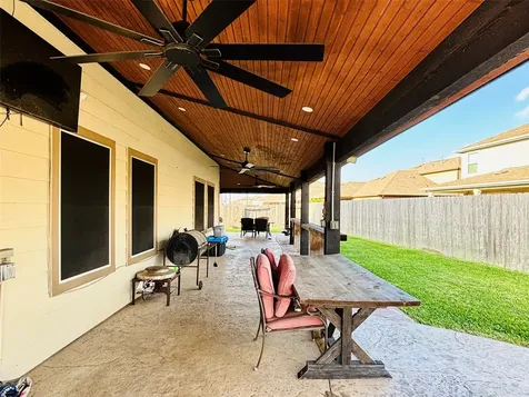 3811 Trent Cove Lane Pearland TX 77584
