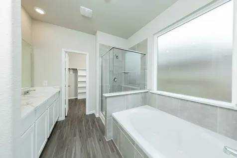 2035 Emerald Lake Trail Dayton TX 77535