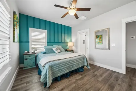 3811 Kiva Road Galveston TX 77554