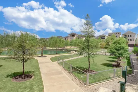 6136 Cottage Grove Lake Drive Houston TX 77007