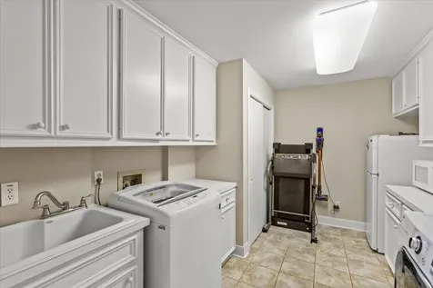 123 Port Street San Leon TX 77539
