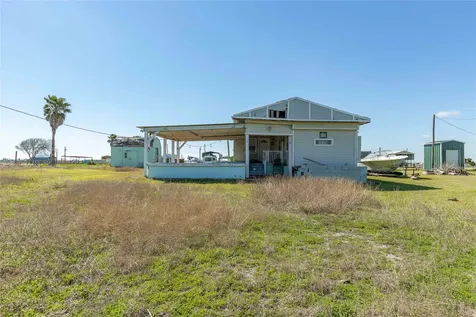 8080 Highway 457 Sargent TX 77414