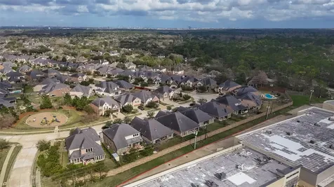 5423 Mason Mountain Lane Houston TX 77059