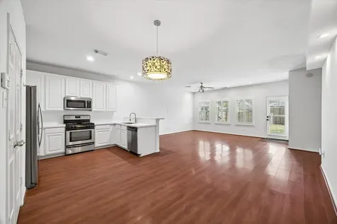 1161 Eden Park Lane Houston TX 77018