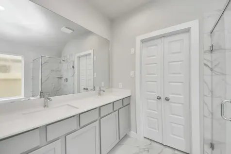 11818 Royal Willow Lane Houston TX 77066
