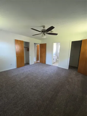 1045 Vine Drive Angleton TX 77515