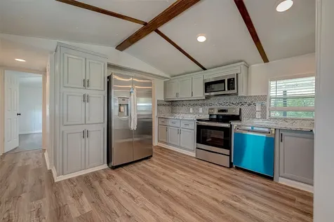 8240 Bullard Road Brookshire TX 77423
