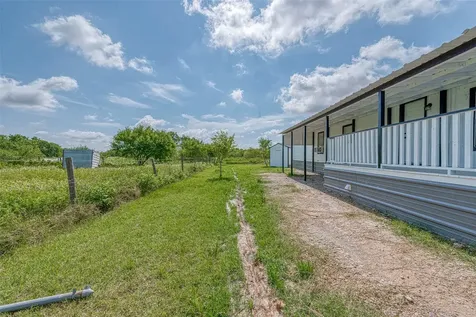 8240 Bullard Road Brookshire TX 77423