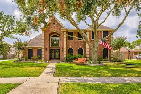 2402 Sarasota Drive Friendswood TX 77546