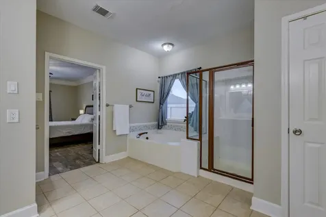 2402 Sarasota Drive Friendswood TX 77546