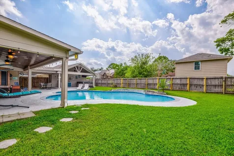 2402 Sarasota Drive Friendswood TX 77546