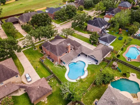 2402 Sarasota Drive Friendswood TX 77546