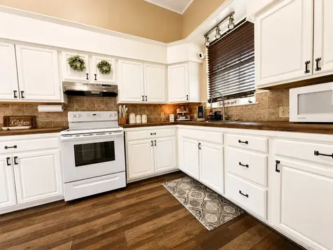 322 N Resident Wharton TX 77488