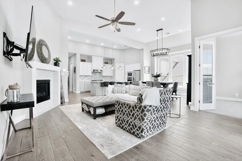 1815 Falstaff San Antonio TX 78258