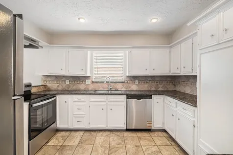 543 Cane River Lane Conroe TX 77302