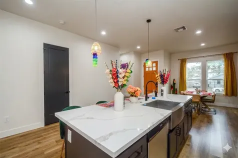 1504 Evelyn Street Houston TX 77009