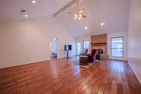 1513 Crestmont Street Wharton TX 77488