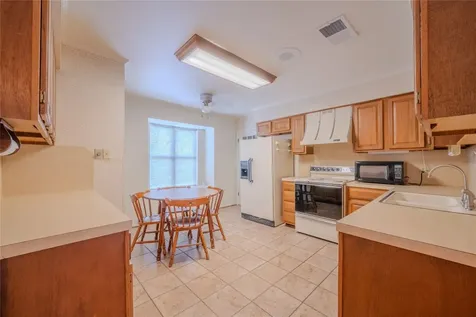 1513 Crestmont Street Wharton TX 77488