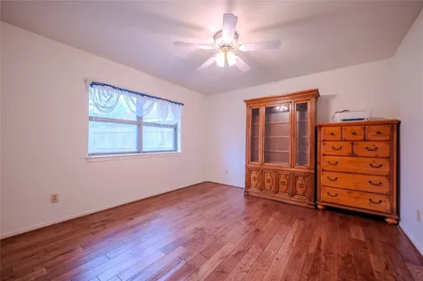 1513 Crestmont Street Wharton TX 77488