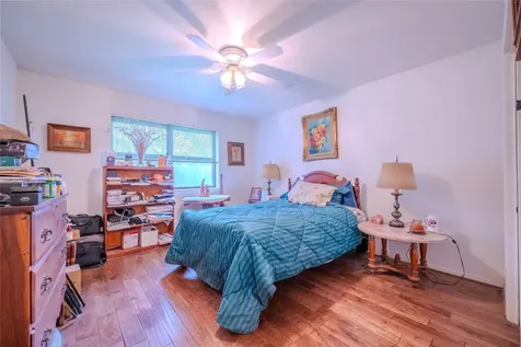 1513 Crestmont Street Wharton TX 77488