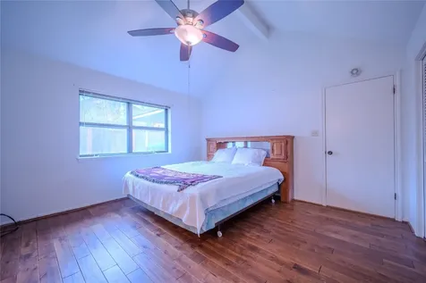 1513 Crestmont Street Wharton TX 77488