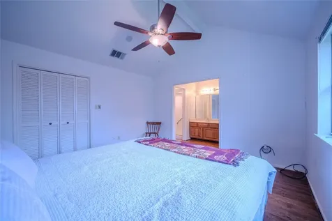 1513 Crestmont Street Wharton TX 77488