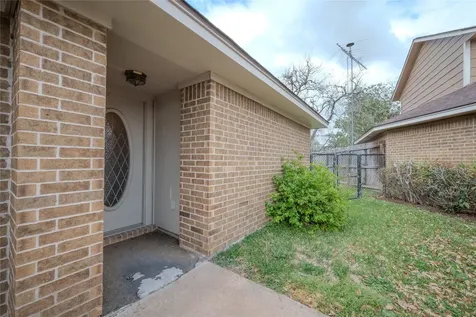 1513 Crestmont Street Wharton TX 77488