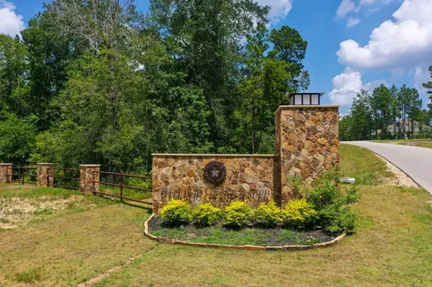 15821 Ridge Rock Road Willis TX 77378