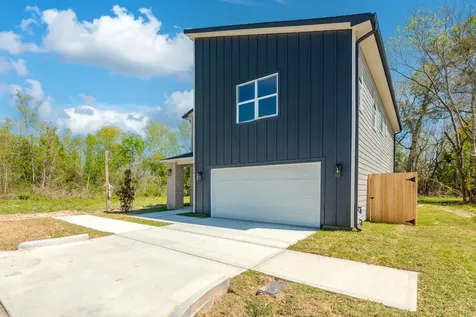 6814 Champion Lane Houston TX 77091